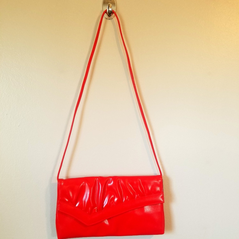 NWOT Candy Apple Red Envelope Purse